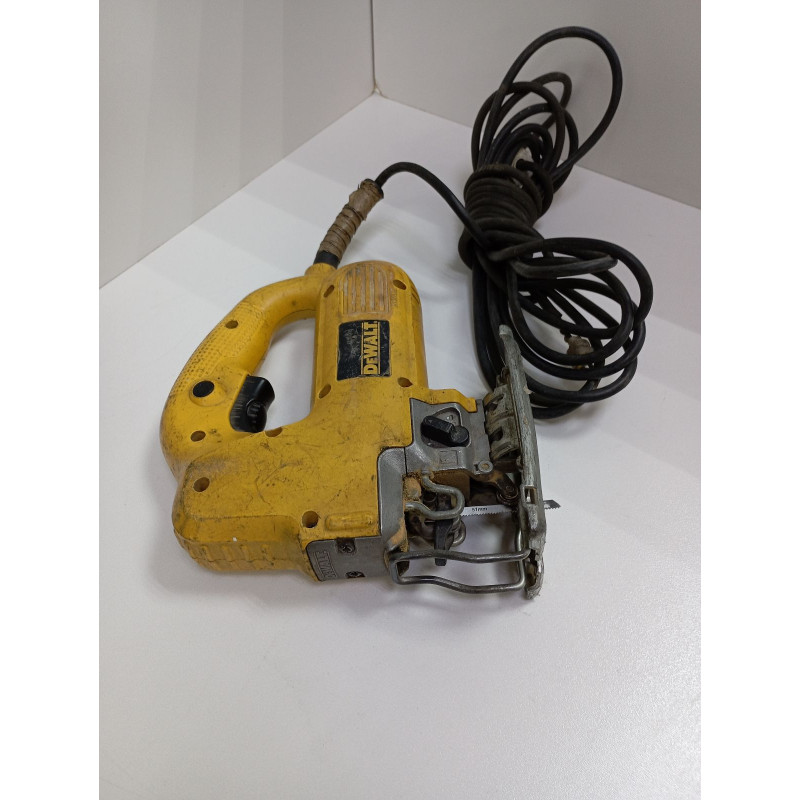 Лобзик Dewalt DW341            
            б/у