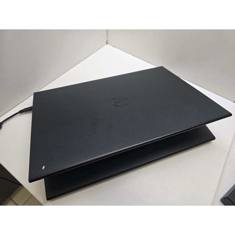 Ноутбук DELL Inspiron 15            
            б/у