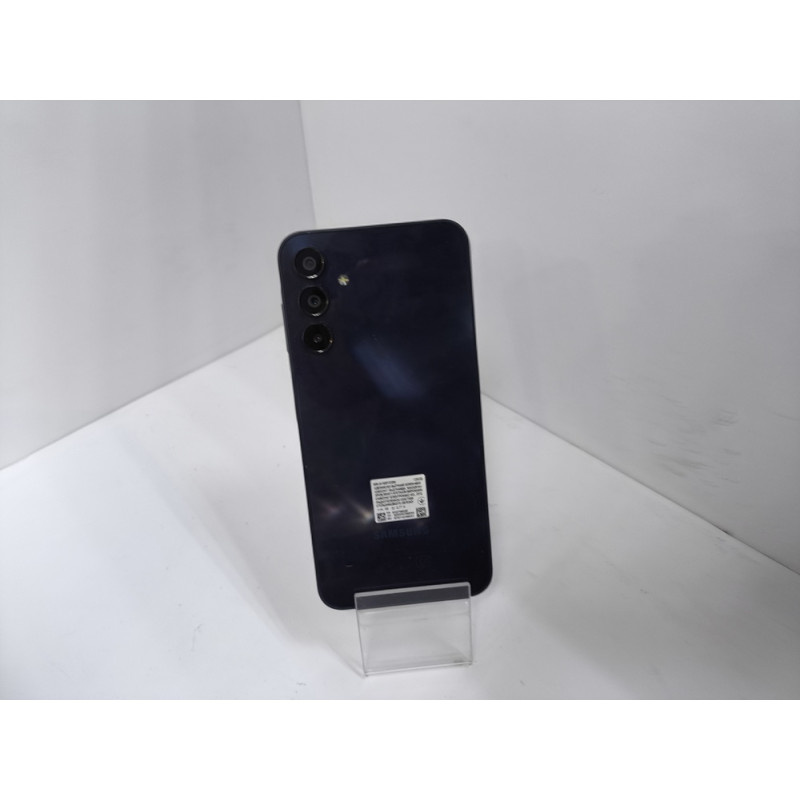 Мобильный телефон Samsung Galaxy A15 6/128 GB            
            б/у