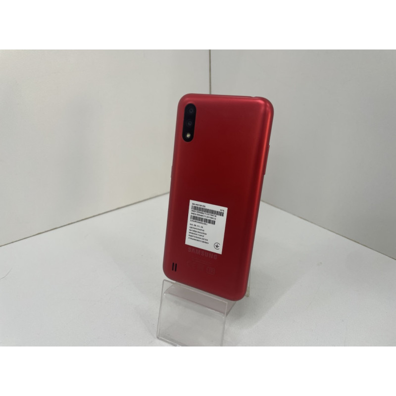 Мобильный телефон Samsung Galaxy M01 (SM-M015F/DS) 3/32 GB            
            б/у