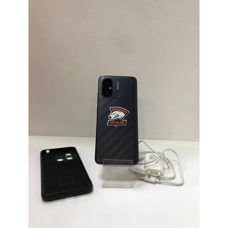 Мобильный телефон Xiaomi Redmi 12C 3/64 GB            
            б/у