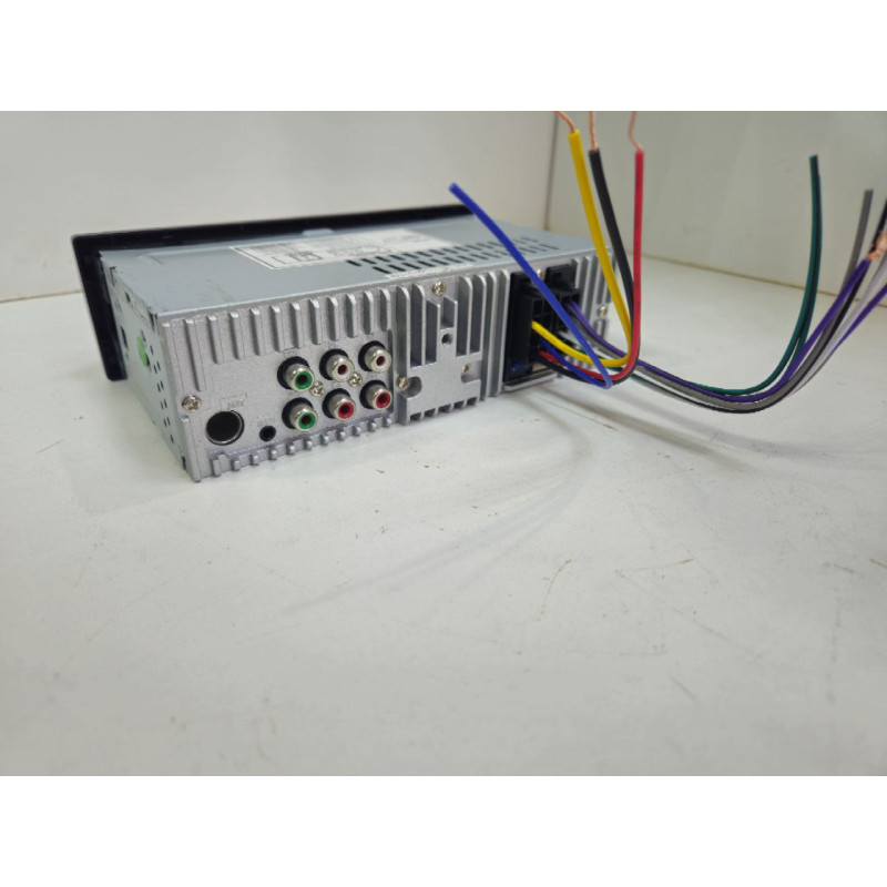 Автомагнитола SKYLOR RS-610 DSP            
            б/у