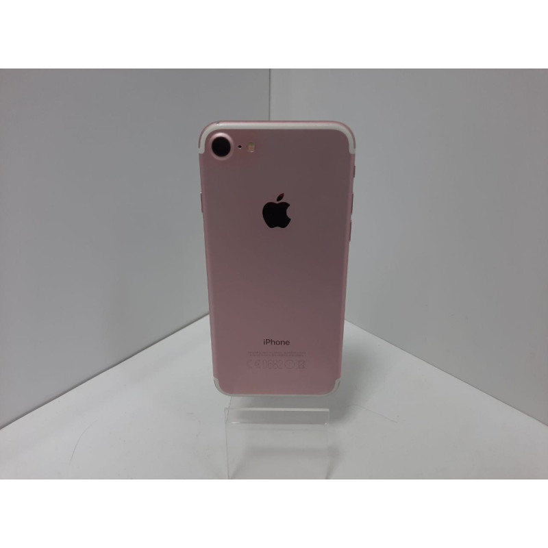 Мобильный телефон Apple iPhone 7 2/32 GB            
            б/у