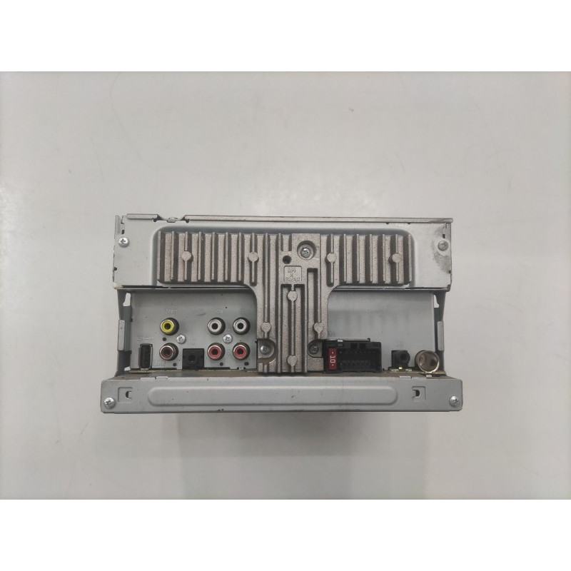 Автомагнитола Pioneer AVH-180            
            б/у