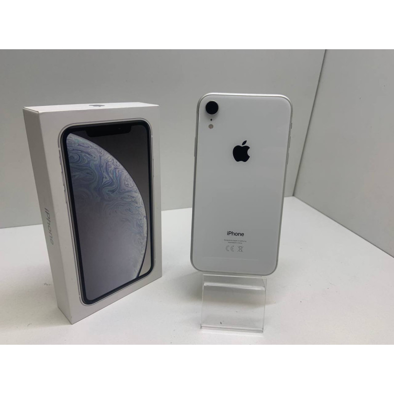 Мобильный телефон Apple iPhone XR 3/64 GB            
            б/у