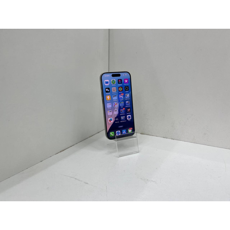 Мобильный телефон Apple iPhone 15 Pro 8/256 GB            
            б/у