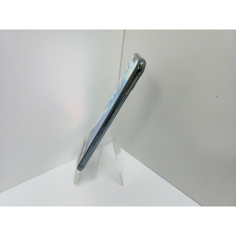 Мобильный телефон Apple iPhone 11 Pro Max 4/256 GB            
            б/у