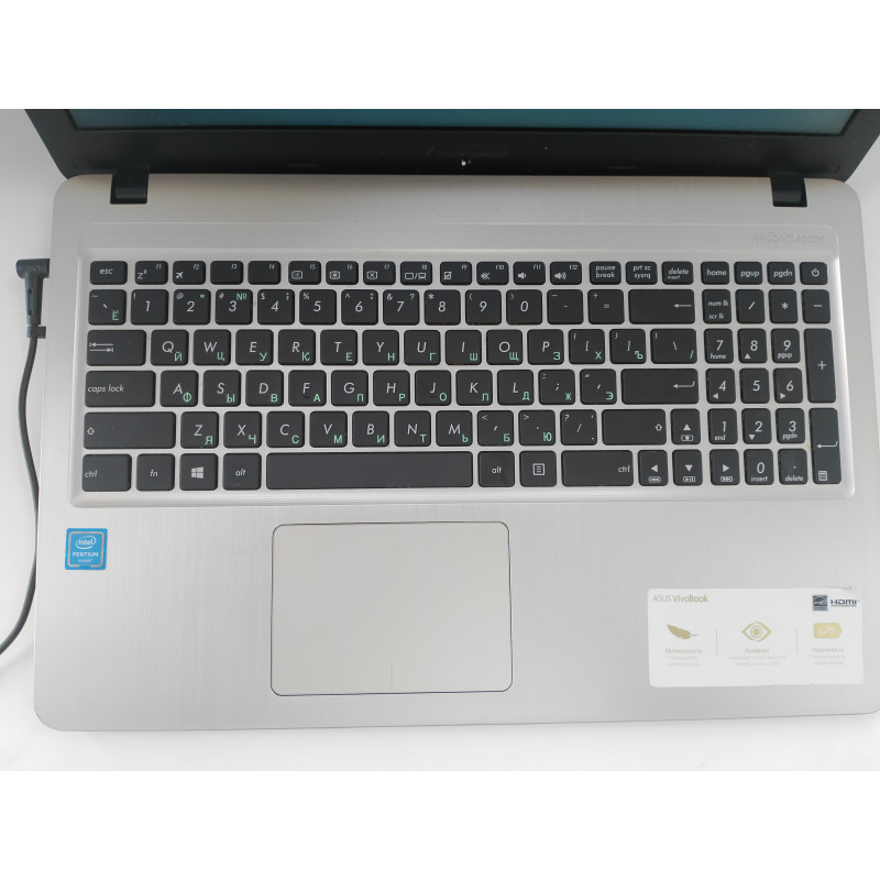 Ноутбук ASUS D540N            
            б/у