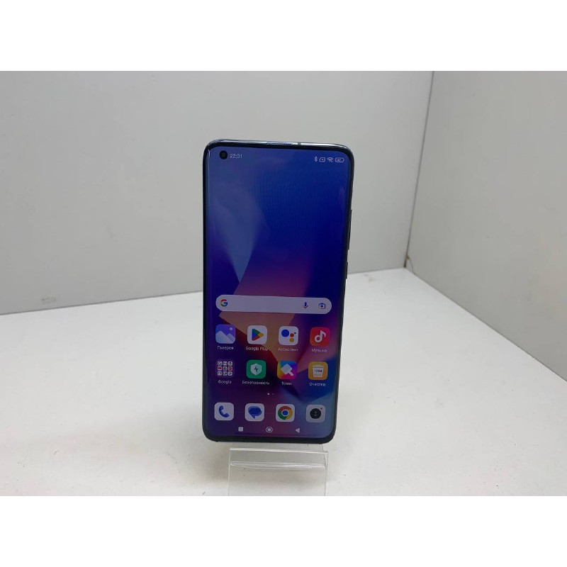 Мобильный телефон Xiaomi Mi 10 8/128 GB            
            б/у