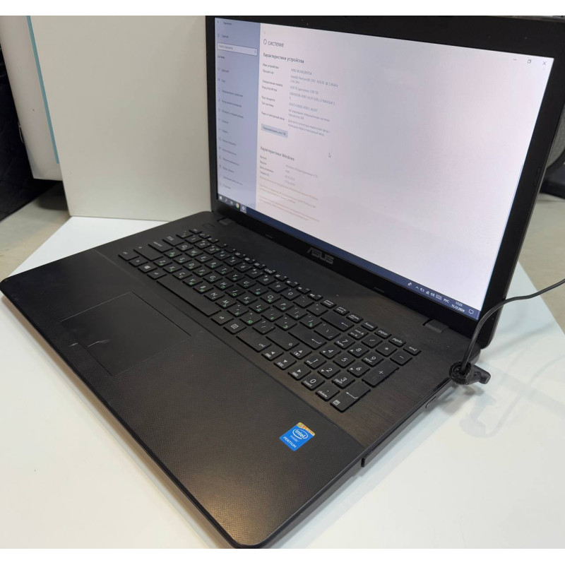 Ноутбук ASUS X751L            
            б/у