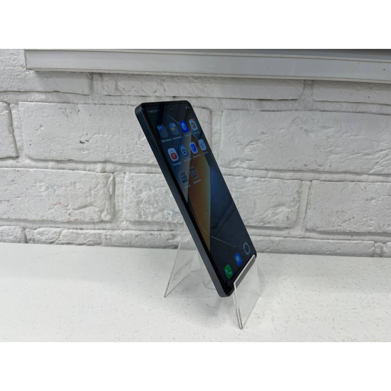 Мобильный телефон Tecno POVA 6 8/256 GB            
            б/у