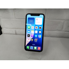 Мобильный телефон Apple iPhone 11 4/128 GB            
            б/у