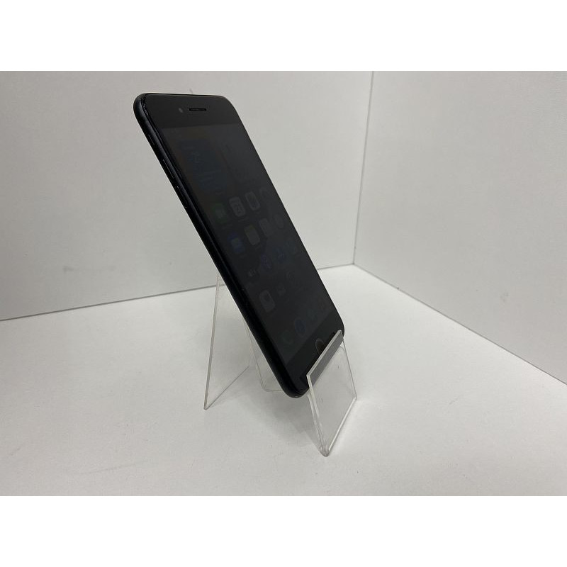 Мобильный телефон Apple iPhone 7 2/32 GB            
            б/у