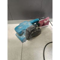Ленточная шлифовальная машина Makita 9910            
            б/у