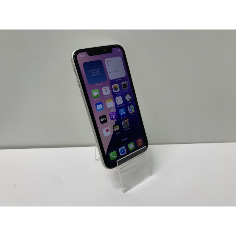 Мобильный телефон Apple iPhone 11 4/64GB            
            б/у