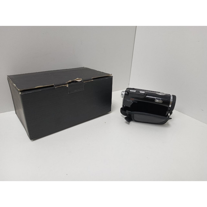 Видеокамера Sony JCR-SR87E            
            б/у