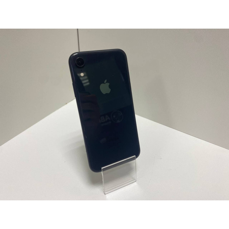 Мобильный телефон Apple iPhone XR 3/64 GB            
            б/у