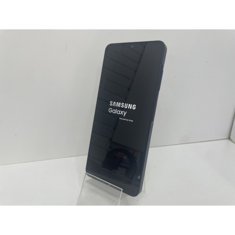 Мобильный телефон Samsung Galaxy A06 4/64 GB            
            б/у