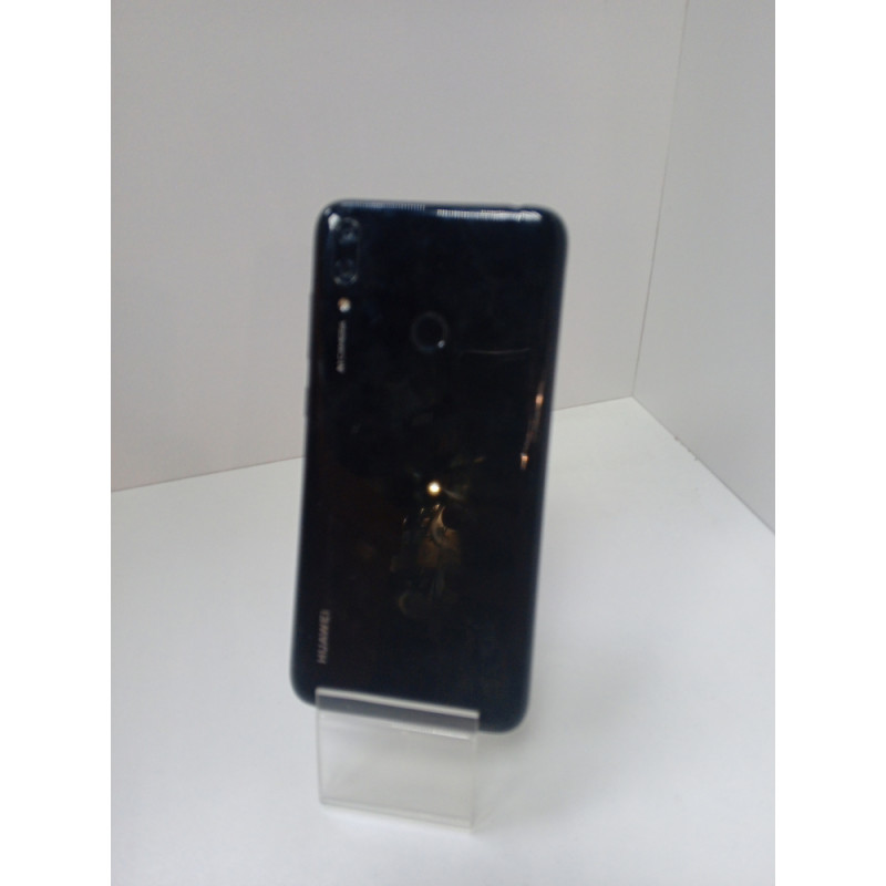 Мобильный телефон Huawei Y7 2019 4/64 GB            
            б/у