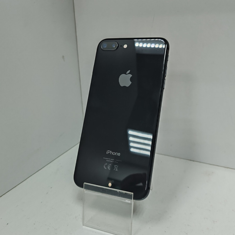 Мобильный телефон Apple iPhone 8 Plus 3/256 GB            
            б/у