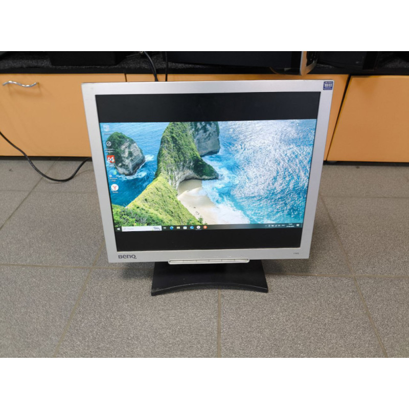 Мониторы BenQ Q9T4            
            б/у