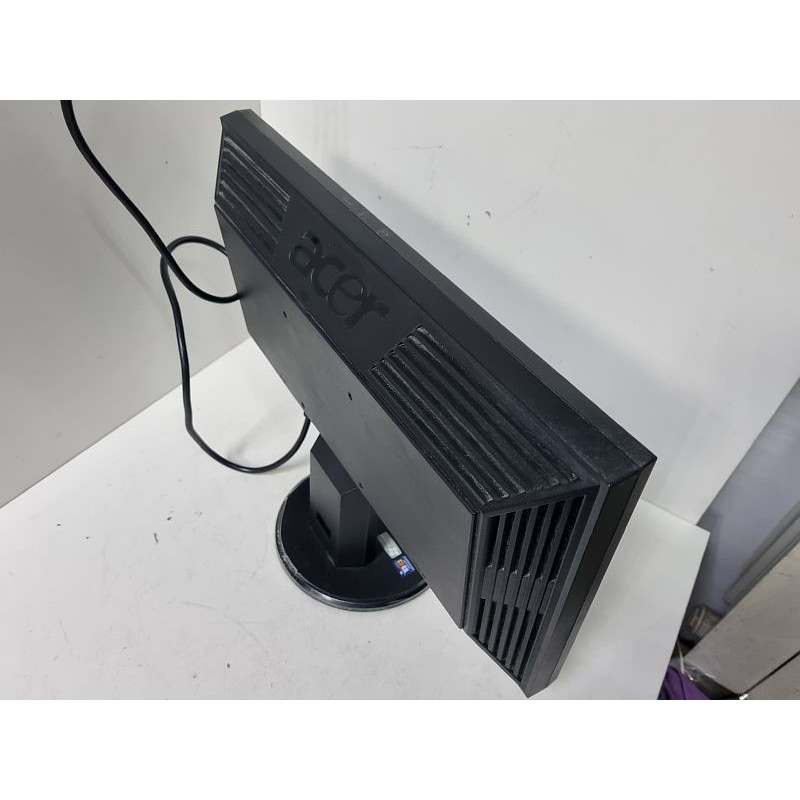 Мониторы Acer V193HQ            
            б/у