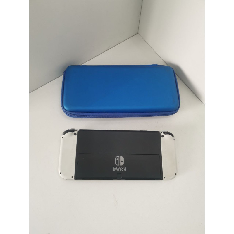 Игровые приставки Nintendo Switch OLED 64GB            
            б/у