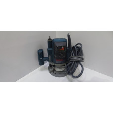 Фрезер Bosch GOF 900 CE            
            б/у
