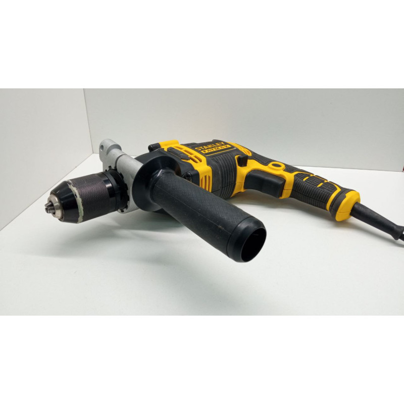 Дрель STANLEY FMEH750K            
            б/у