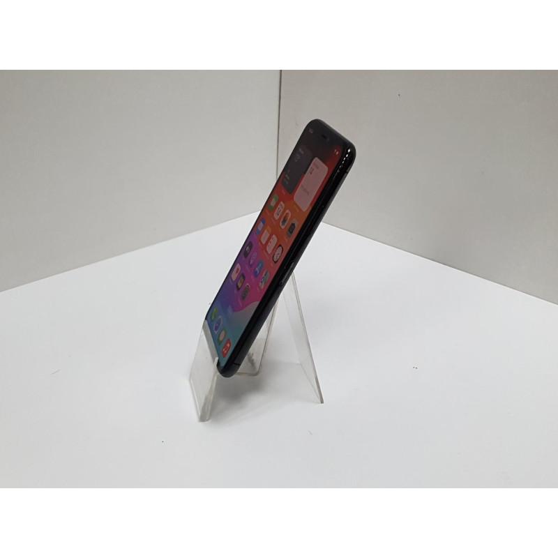 Мобильный телефон Apple iPhone 11 Pro Max 4/512 GB            
            б/у