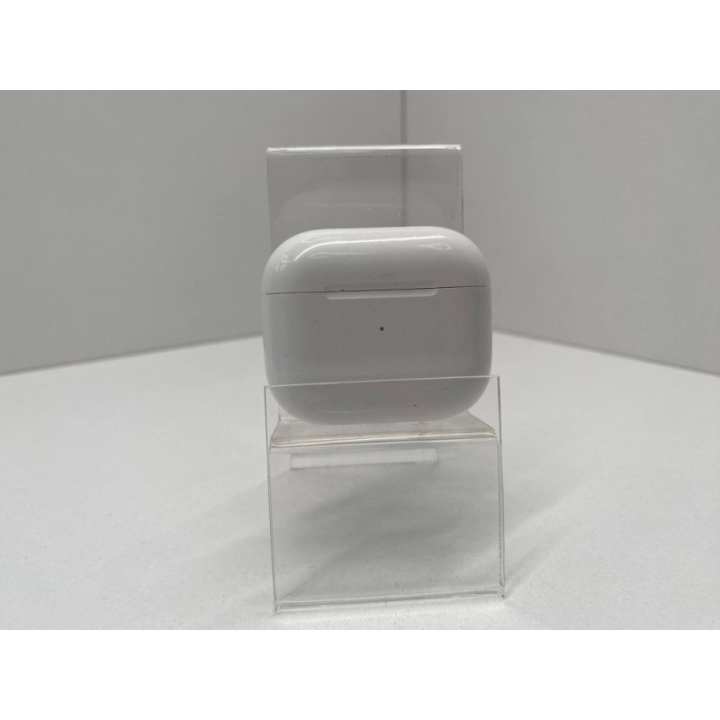 Наушники Беспроводные Внутриканальные Apple AirPods 3            
            б/у