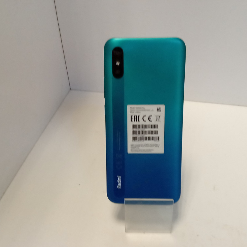 Мобильный телефон Xiaomi Redmi 9C 2/32 GB            
            б/у
