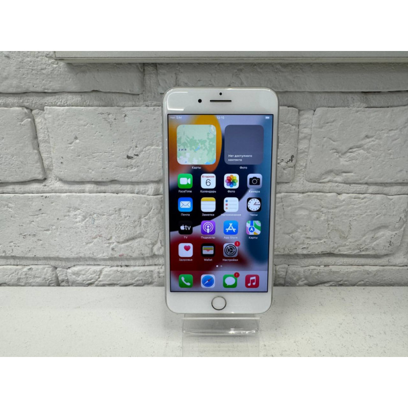 Мобильный телефон Apple iPhone 7 Plus 3/128 GB            
            б/у