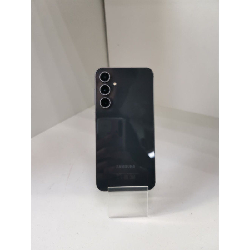 Мобильный телефон Samsung Galaxy S23 FE 8/256 GB            
            б/у