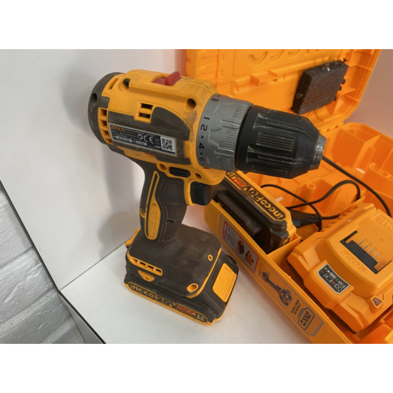 Шуруповерт INGCO CDLI204531            
            б/у