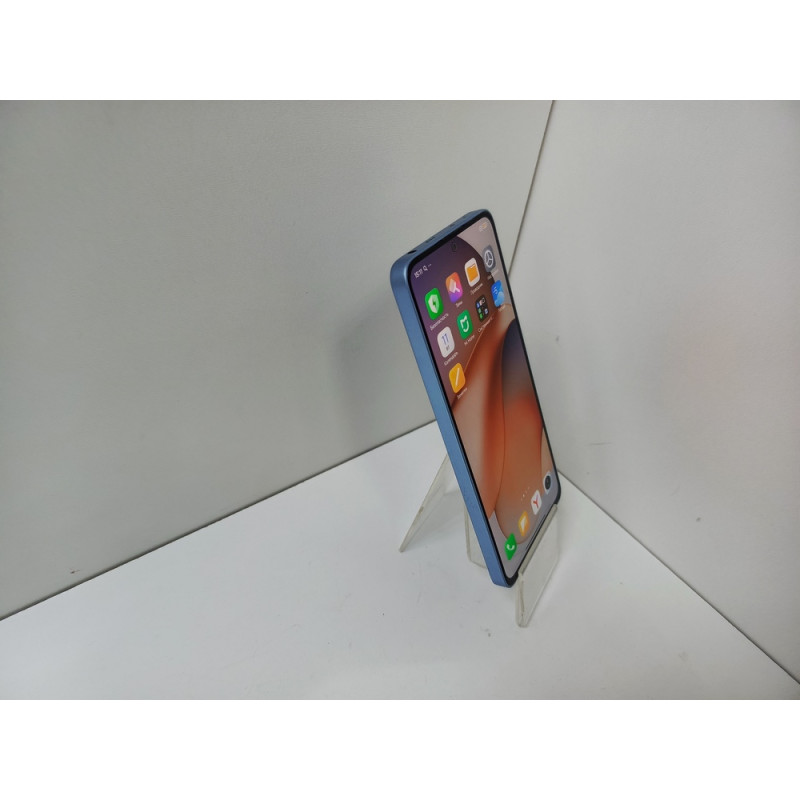 Мобильный телефон Xiaomi Redmi Note 13 6/128GB            
            б/у