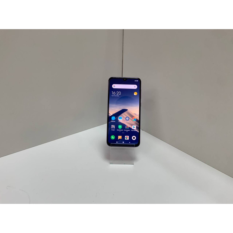 Мобильный телефон Xiaomi Mi 9 SE 6/128 GB            
            б/у