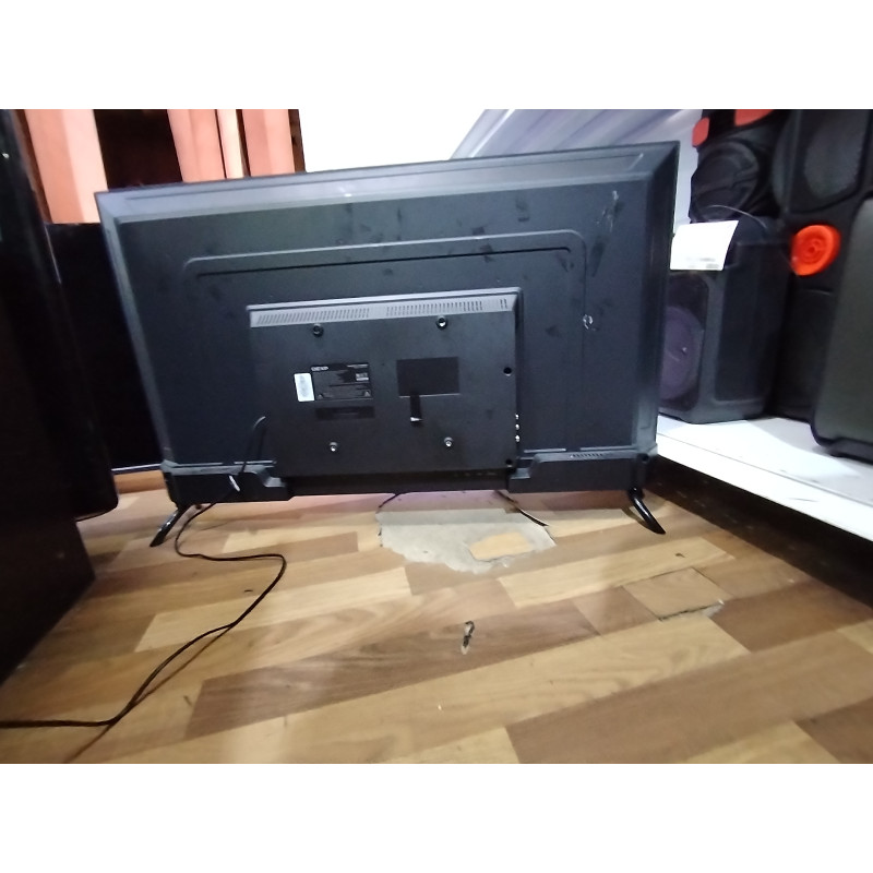 Телевизор DEXP 43FCY1            
            б/у