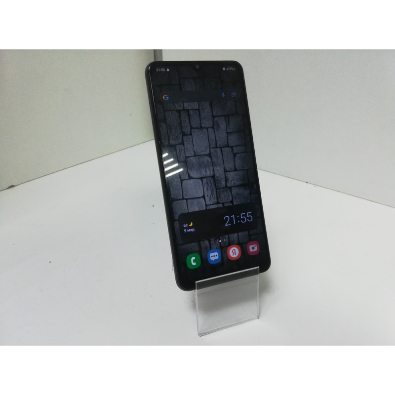 Мобильный телефон Samsung Galaxy A12 3/32 GB            
            б/у
