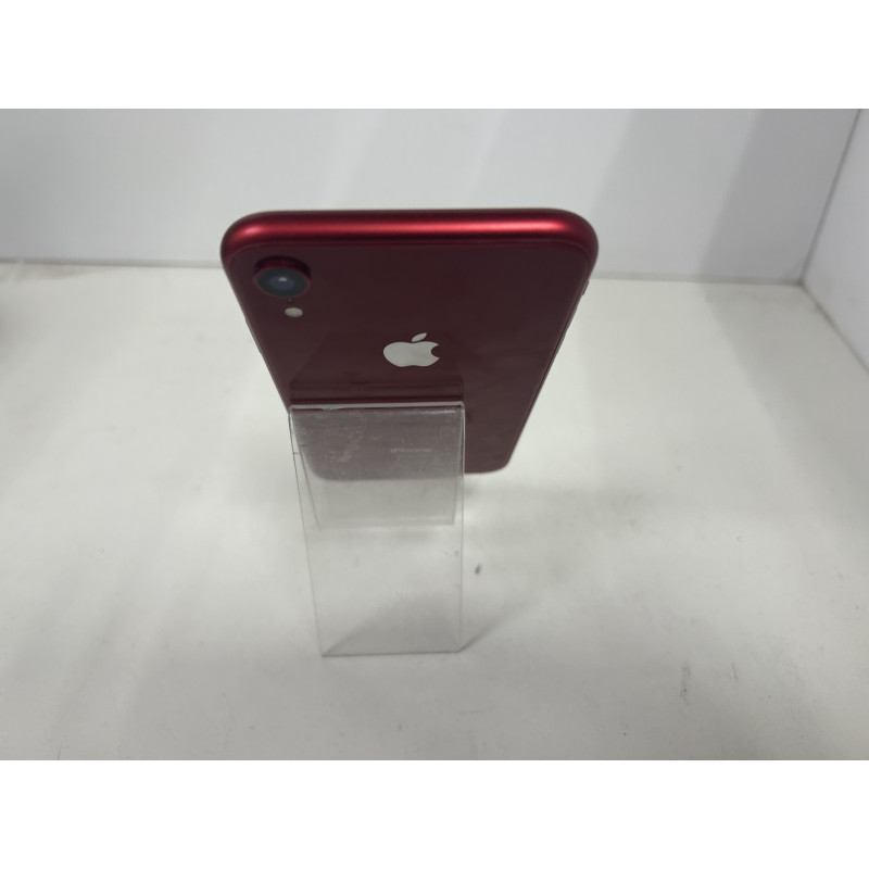 Мобильный телефон Apple iPhone XR 3/64 GB            
            б/у