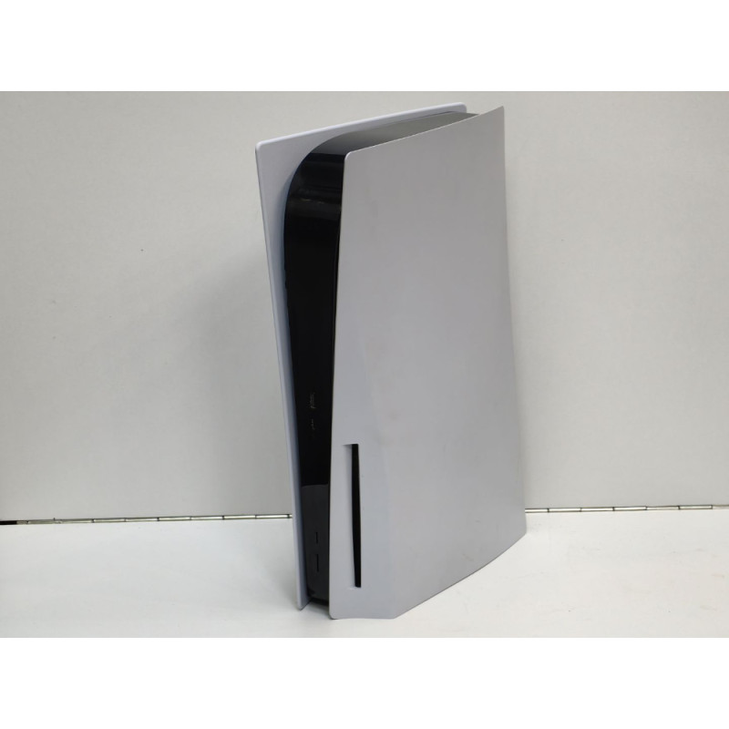 Игровые приставки Sony Playstation 5 Slim 1TB (CFI-2018)            
            б/у