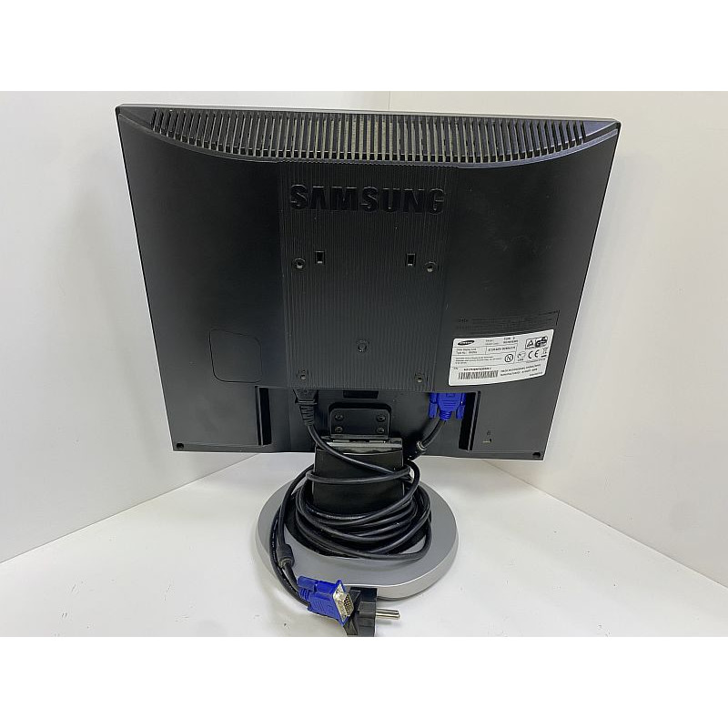 Мониторы Samsung 710N D (MJ17ASK)            
            б/у