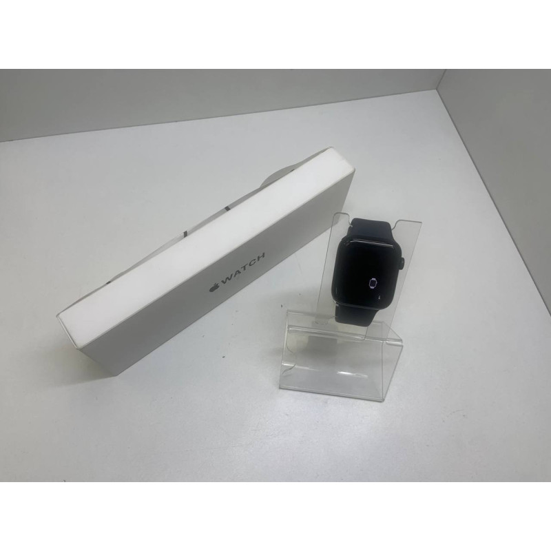 Умные Часы Apple Watch Series SE Gen 2 44 мм            
            б/у
