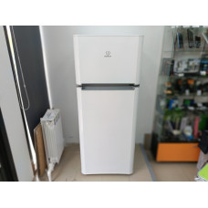 Холодильники Indesit RTM 014            
            б/у