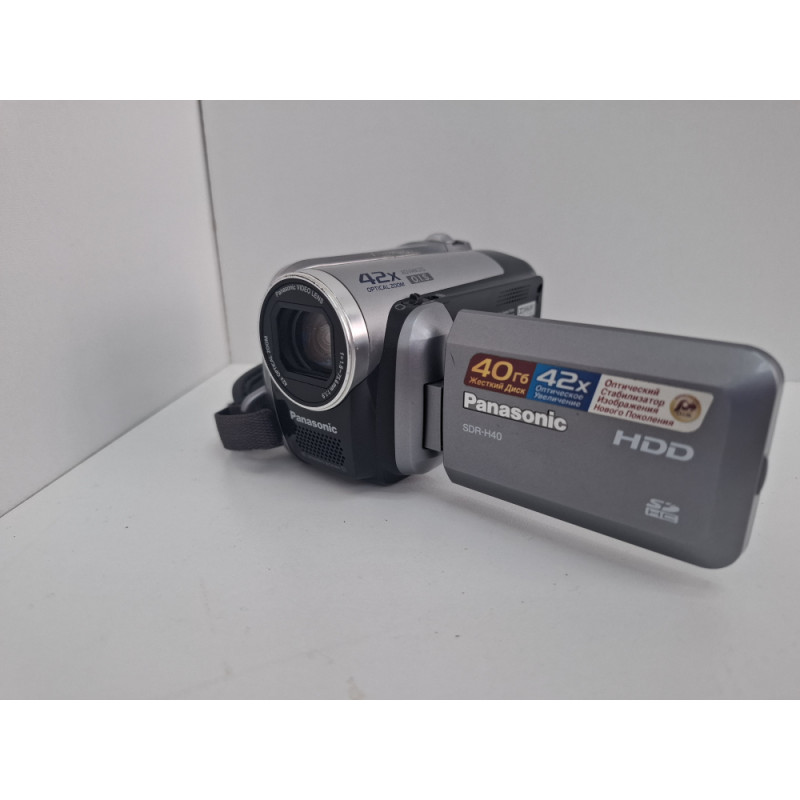 Видеокамера Panasonic SDR-H40EE-S            
            б/у