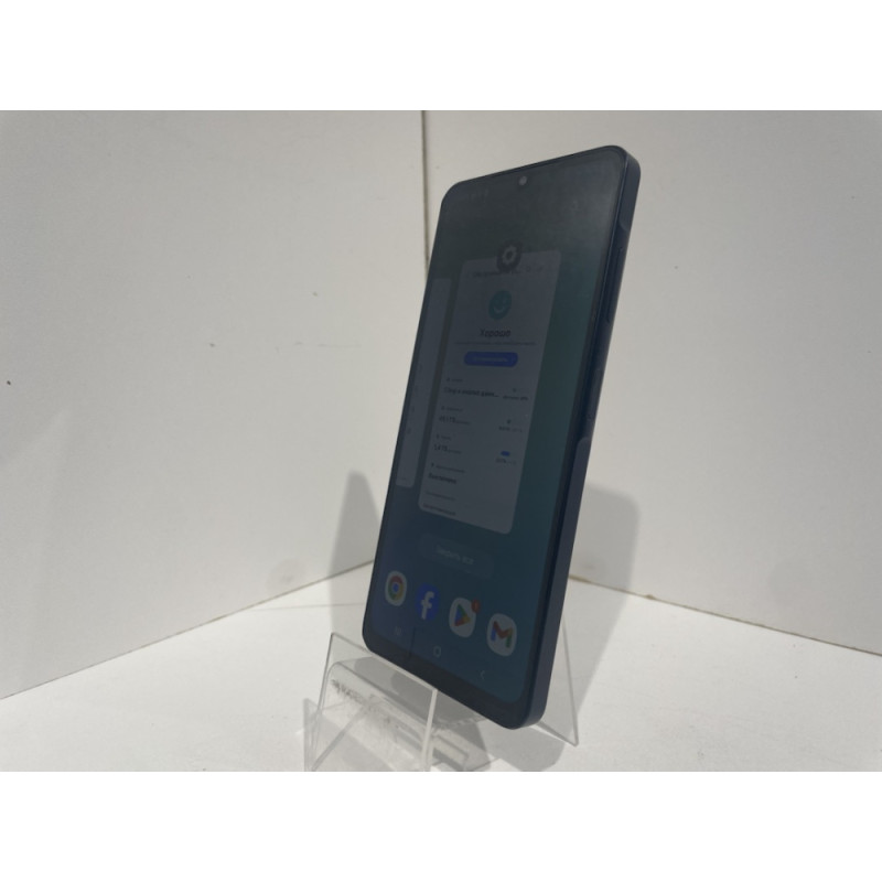 Мобильный телефон Samsung Galaxy A06 4/64 GB            
            б/у
