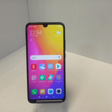Мобильный телефон Xiaomi Redmi 7 4/64 GB            
            б/у