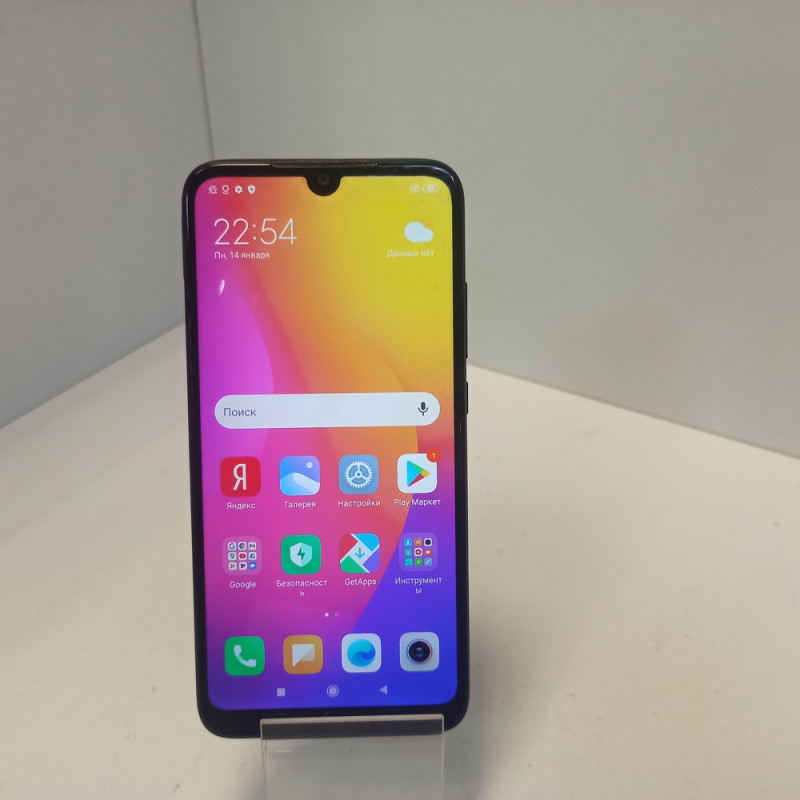 Мобильный телефон Xiaomi Redmi 7 4/64 GB            
            б/у