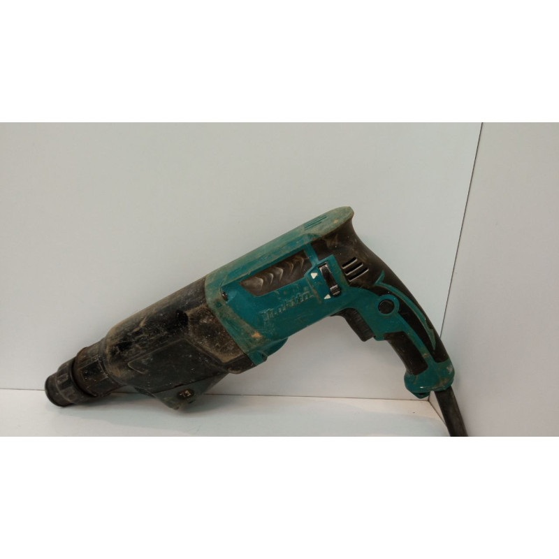 Перфораторы Makita HR2610            
            б/у