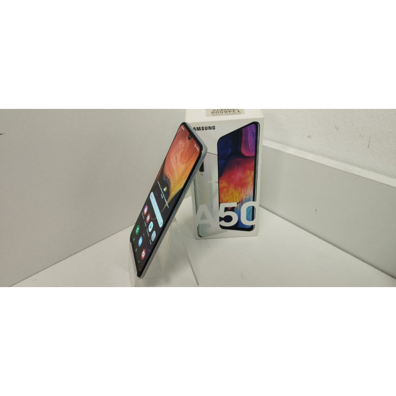 Мобильный телефон Samsung Galaxy A50 4/64 GB            
            б/у